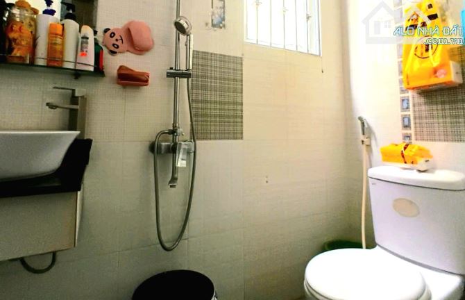 Bán Nhà Đường Nguyễn Tri Phương Quận 10 - 31m² - 4 Tầng - Hẻm 3G Thông - 6,8 Tỷ Bớt Lộc 💥 - 4