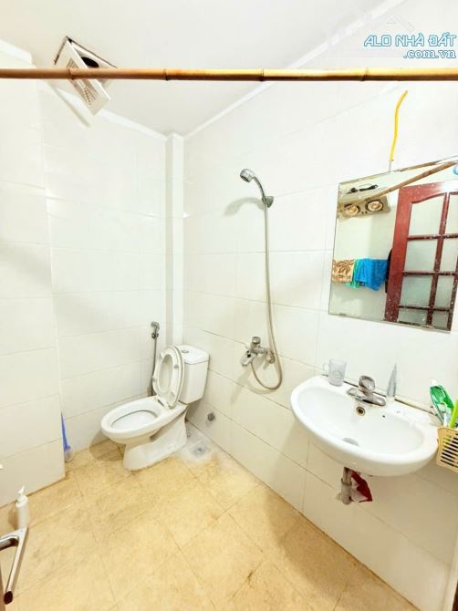 GIẢNG VÕ - VŨ THẠNH - 51M2 - 4 TẦNG - MT 3.8M - 2 THOÁNG - 4 NGỦ - DÂN XÂY - CHỈ HƠN 12 TỶ - 4