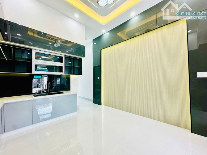 Nhà Khu 8 Phú Hòa  4x20, thổ cư 70m²  1 trệt 1 lầu, gồm phòng khách, bếp, 3PN, - 4