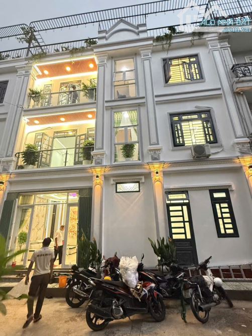 NHÀ 3 TẦNG – ĐƯỜNG TL37, THẠNH LỘC, Q.12 – SHR, HOÀN CÔNG – 53M² (10.5x5) – CHỈ 5.2 TỶ TL - 4