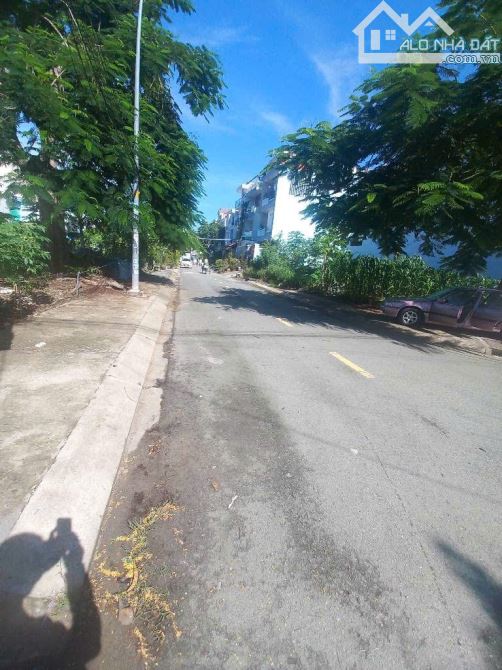 Bán nhà giá hót nhất khu 5x20m, 3 tầng chỉ 6,8 tỷ, kdc Gia Hòa, song hành QL 50 - 4
