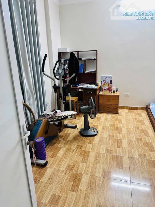 Bán nhà 4 tầng- trần hưng đạo- hồng bàng- giá 2,45 tỷ- 26m2 - 4