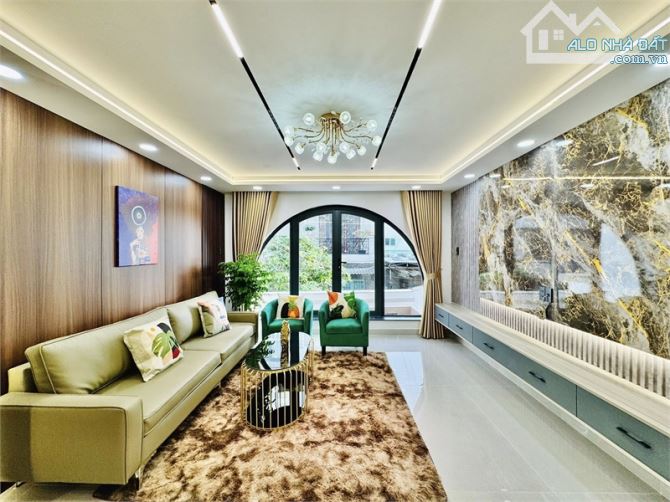 Nhà mới 5 Tầng, Thang máy – Phan Huy Ích, Gò Vấp – View Kênh Tham Lương cực VIP – Chỉ 10.8 - 4
