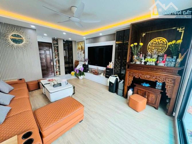 HÀNG HOT. BÁN NHÀ VŨ ĐỨC THẬN VIỆT HƯNG, Ô TÔ TRÁNH, GA RA Ô TÔ, KINH DOANH, GIÁ HỜI - 4