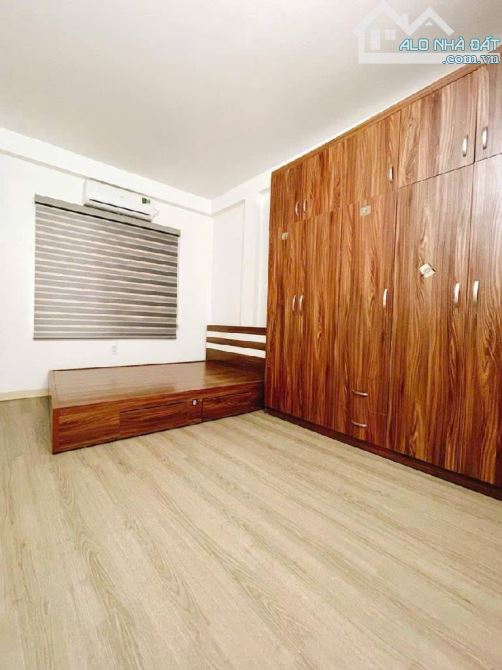 💥NHÀ ĐẸP PHỐ TRẠM 36m2 × 4 Tầng Full Nội Thất Gần AEON, Vài bước chân Ô tô tránh, Nhỉnh 6 - 4