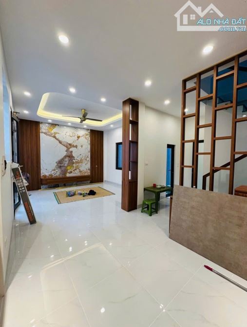 Bán nhà Lạc Long Quân, xây mới đẹp, 5 tầng đủ công năng, giá tốt - 4