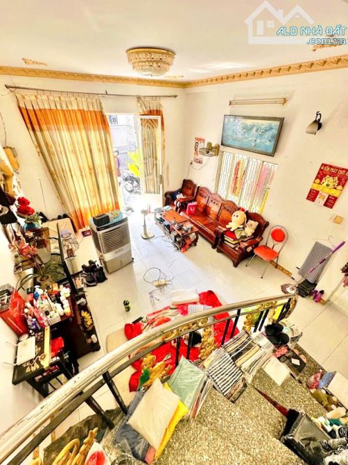 Bán Nhà Gò Vấp, Hẻm Xe Hơi 1 Trục, Gần Công Viên Làng Hoa, Ngang 6m, Chỉ Hơn 7T - 4