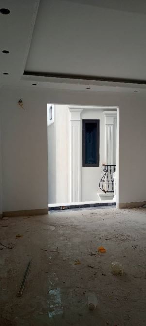 NHÀ MỚI ĐẸP TỔ 10 YÊN NGHĨA - 10M ÔTÔ TRÁNH, ÔTÔ VÀO TẬN CỬA chỉ 5.tỷ - 4