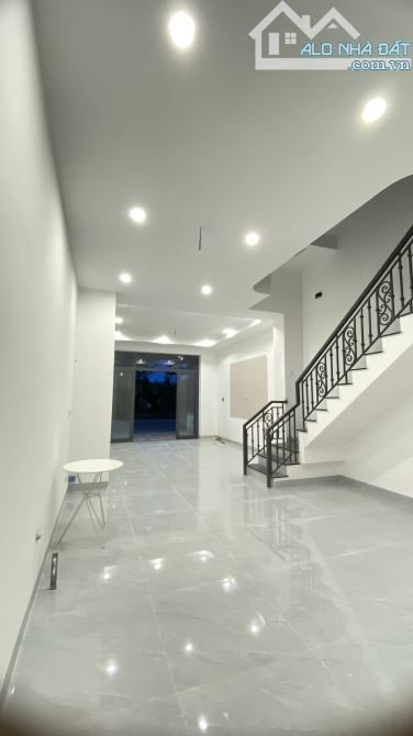 Cơ hội sở hữu căn nhà mơ ước giữa phố biển Phan Rang - Giá chỉ 2 tỷ quá rẻ - 5