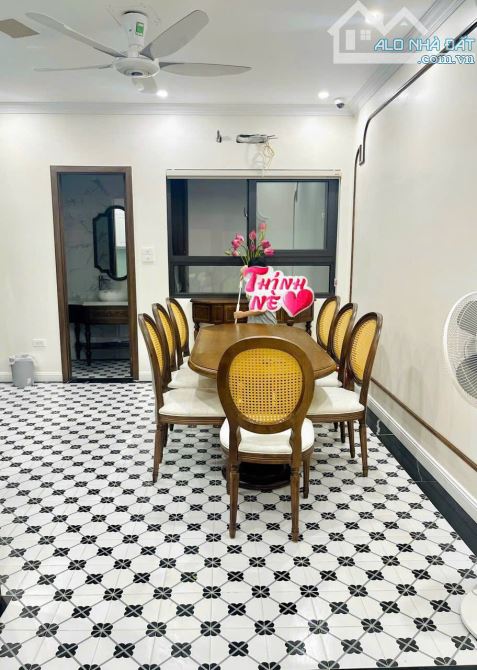 Bá,n Nhà Đẹp Dân Xây Vân Canh - Hoài Đức, 69m2*5Tầng, Thang máy, mặt đường 11m có vỉa hè. - 5