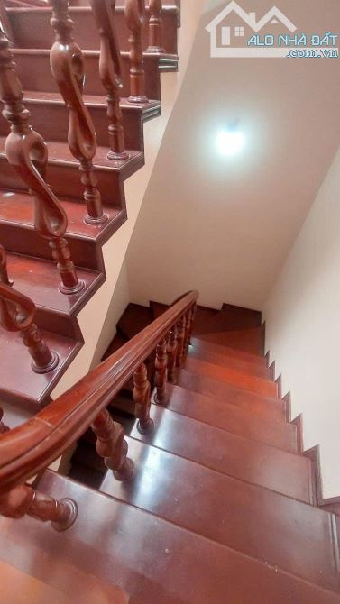 NGÔ QUYỀN LA KHÊ HÀ ĐÔNG NHÀ ĐẸP LÔ GÓC Ô TÔ TRÁNH VIEW SÂN CHƠI THOÁNG MÁT 55m 14.8 TỶ - 5