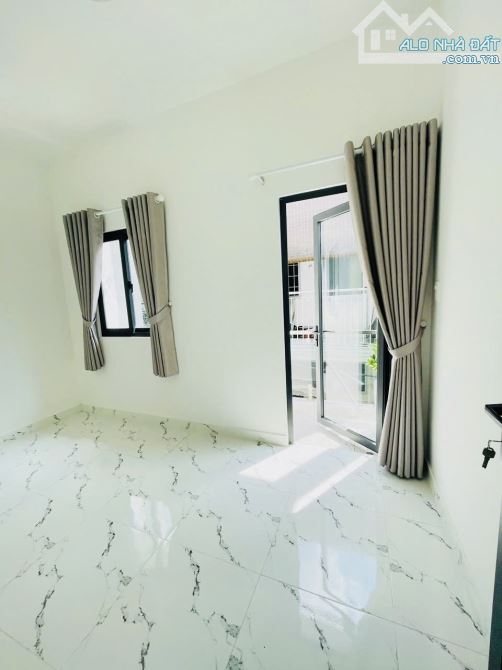 ÂU DƯƠNG LÂN Q8 - 4.2X6.6M - 2 TẦNG - CHỈ CÓ 3.88 TỶ - HẺM XE HƠI - NHÀ VỊ TRÍ ĐẸP - 5