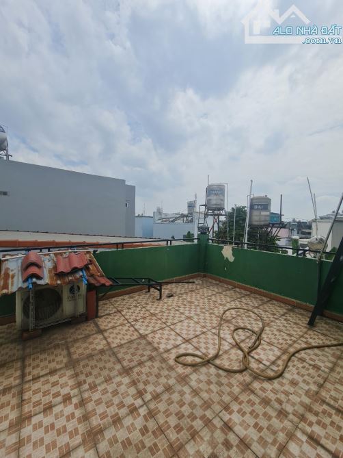 👉BÁN 🏠 151m (4.8 x 31.2m)- 3 LẦU - 3PN - 3WC - HẺM XE TẢI - SHR - GIÁ: 7.4 TY-THỊ TRẤN - 5