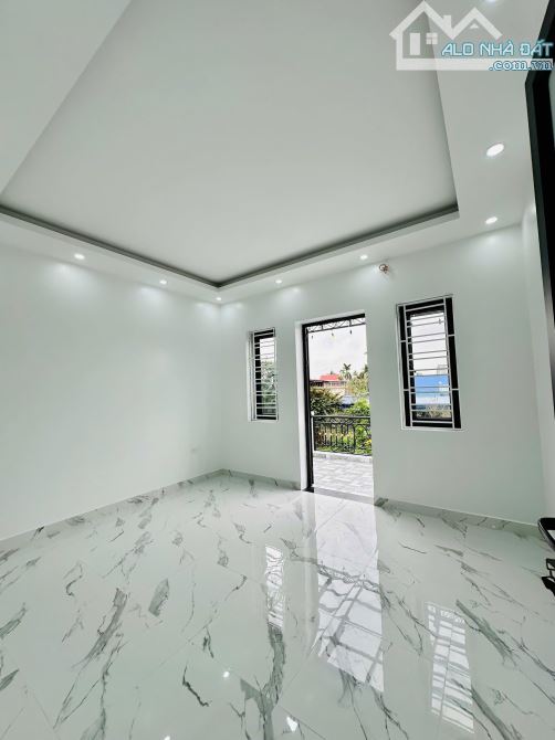 🏠 NHÀ 3 TẦNG LÔ GÓC – XÂY ĐỘC LẬP – Ô TÔ ĐỖ CỬA – GIÁ SIÊU MỀM 📍 Vị trí: Lương Quy, Lê L - 5