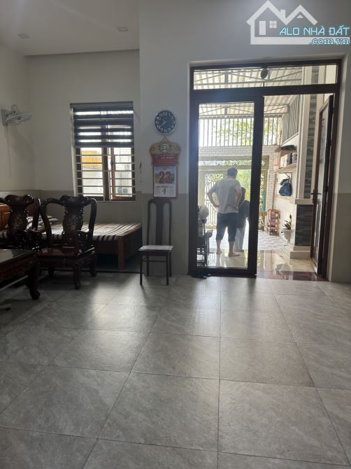 Hạ Giá Cực Sốc! Bán Gấp Biệt Thự 180m2 Bình Thạnh - ngang 10m x 18m  Giá Chỉ 21 tỷ TL - 5