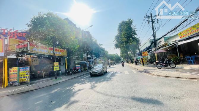 Hàng Đầu Tư Chốt ngay kẻo lỡ Nhà mặt tiền 105m2 ngang 5m ngay Đào Trinh Nhất Linh Tây 8.4T - 5