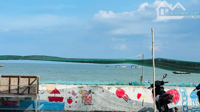 CHUYỂN NƠI Ở MỚI- BÁN CĂN NHÀ MẶT TIỀN BỜ KÈ PHƯỚC HẢI.  🍀3 mt cực thoáng - 5