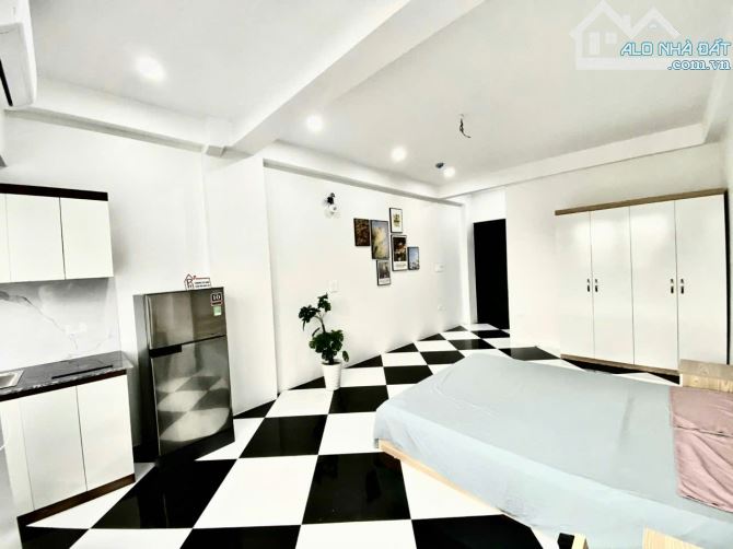 Cho thuê phòng studio 30m² full nội thất tại số 1 ngách 9 ngõ 180 Phú Thượng giá 4.3 triệu - 5