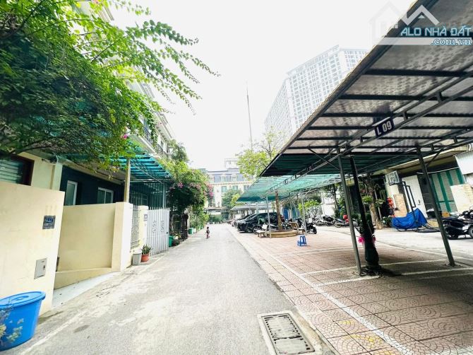 Liền kề KĐT Mỹ Đình Sông Đà ( đối diện Keangnam) thoáng trước sau cho thuê 660 triệu 1 năm - 5