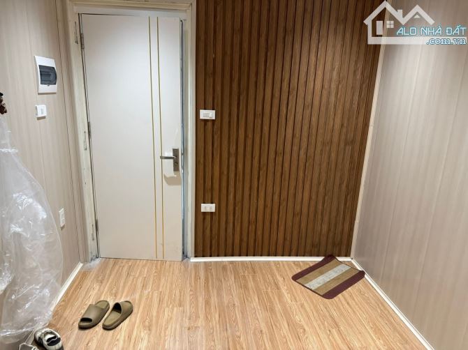 Tập thể tầng 2 Lương Định Của,đẹp như chung cư cao cấp. - 5