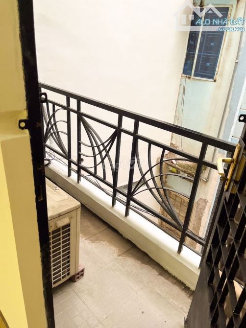 Nhà Hẻm 3 Gác 1/ Bà Hạt, P.9, Quận 10 | 3,2 x 10 | Trệt 2 Lầu | 2PN 3WC | Giá 12tr - 5