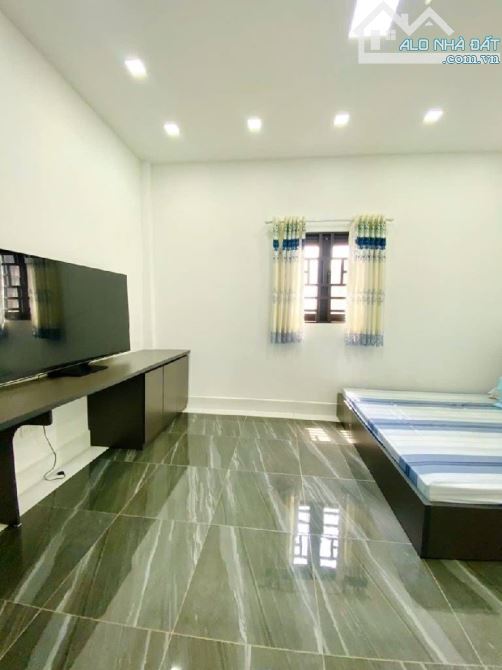 MẶT TIỀN KHU TÊN LỬA BÌNH TÂN - 100M²(5 x 20) - 4 TẦNG - 6PN - SHR, HOÀN CÔNG - 5