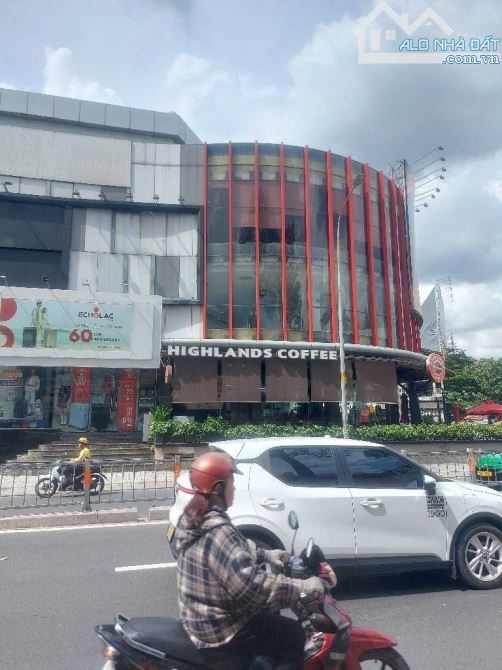 Bán Nhà Mặt Tiền 4.2m Phan Văn Trị  72 M² 4 Tầng, Ngay Cityland, Giá 17 Tỷ TL - 5
