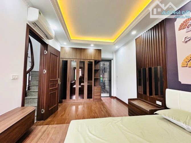NHÀ ĐẸP 2 MẶT THOÁNG TRUNG TÂM CẦU GIẤY 45m MT 3.8m 6 TẦNG FULL NỘI THẤT GẦN PHỐ 9.2 TỶ - 5