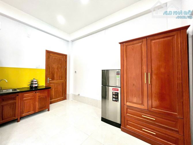 Nhà 5 tầng (5x20m), thua nhập 60tr/ tháng, sát Mặt tiền Bùi Minh Trực P5 - 5