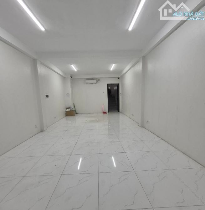 TAM HIỆP- NHÀ PHÂN LÔ- 7 TẦNG -THANG MÁY - 5