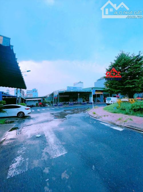 Bán nhà câp 4 sổ riêng thổ cư p. Long Bình - 5