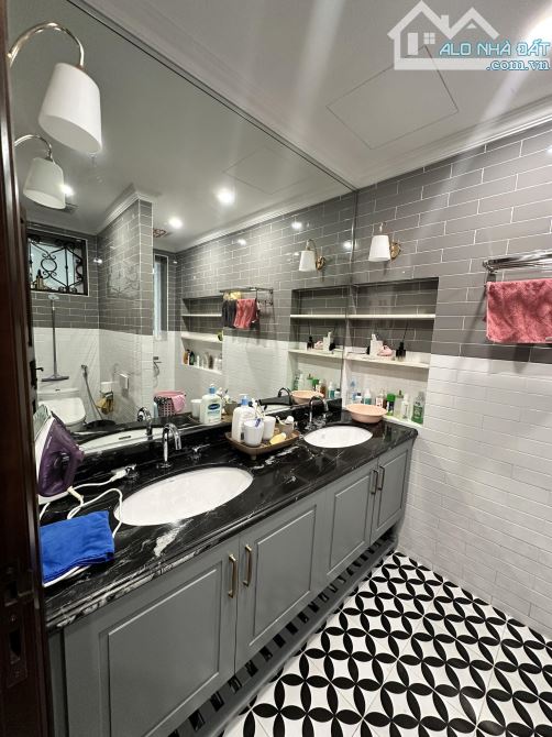 CẦN BÁN - SHOPHOUSE   HUD3 Tô Hiệu - HAI THOÁNG - MẶT TIỀN QUYỀN LỰC - 5
