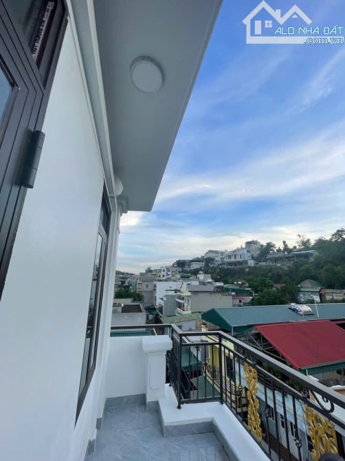 CC Bán Căn 4 Tầng-Ngõ 5 Bái Muối-S=61m2- Giá 4,7 tỷ - 5