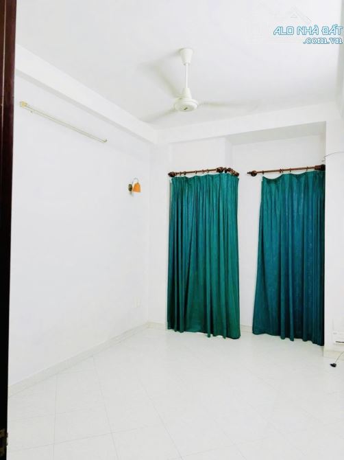 4 TẦNG- 3 x 15M- HẺM 3M- GẦN MT- NGUYỄN CÔNG HOAN P7 PN- 6,8 TỶ - 5