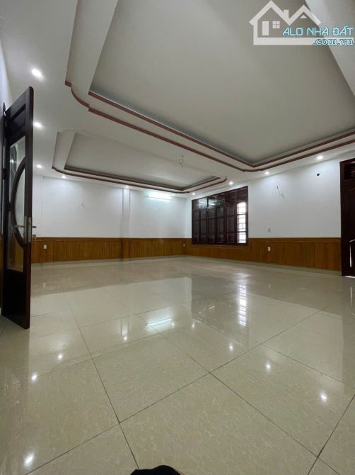 CHÍNH CHỦ BÁN NHÀ MẶT PHỐ HÀNG THAO, 4 TẦNG 175M2 - 6