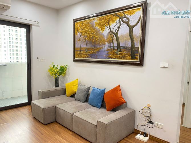 Hàng vip! Bán căn hộ 2 ngủ rộng Hei Tower, DT 90m2, full nội thất cao cấp, giá 7,6tỷ - 6