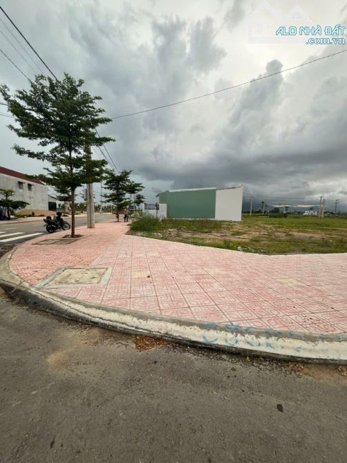 SIÊU PHẨM -  LÔ GÓC 2 MẶT TIỀN, ĐẤT ĐÔ THỊ PHƯỜNG BÌNH ĐỊNH, AN NHƠN, GIÁ CHỈ 2,5 TỶ - 6