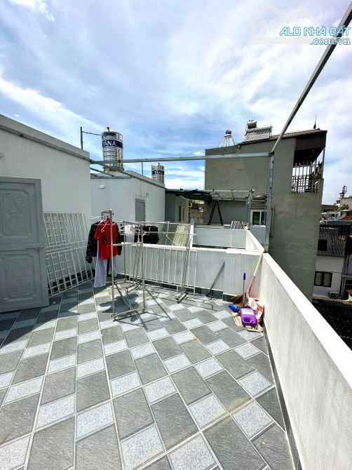 NHÀ XÂY MỚI TRUNG TÂM Q.HAI BÀ TRƯNG 30M2 - 5 TẦNG - GIÁ 6,4TỶ - 6
