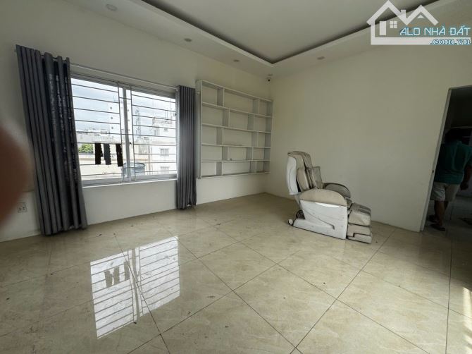 CHDV 6 TẦNG – THANG MÁY – 19 PHÒNG KHÉP KÍN – HXH NƠ TRANG LONG – THU NHẬP 70TR/THÁNG - 6