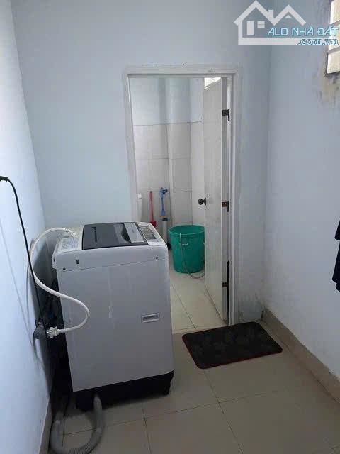 BÁN NHÀ 2 TẦNG MẶT TIỀN KINH DOANH NGUYỄN TRI PHƯƠNG - - 6