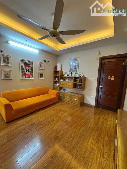 BIỆT THỰ NGUYỄN NGỌC VŨ – 133m² – MT 7m – 45.8 TỶ-10M RA PHỐ – 2 Ô TÔ TRÁNH – KINH DOANH - 6