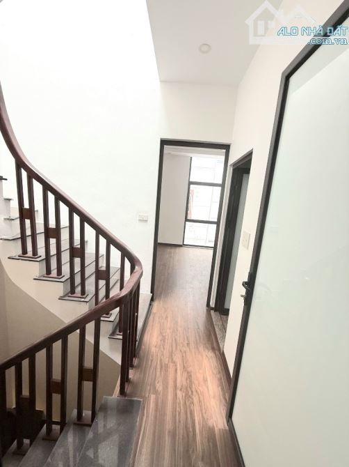 BÁN GẤP NHÀ ĐỊNH CÔNG THƯỢNG - VŨ TÔNG PHAN GẦN PHỐ 45M 4 TẦNG TRƯỚC NHÀ THOÁNG SÁNG - 6