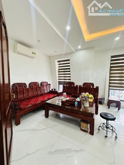 Bán nhà 5 tầng thang máy Hoàng Huy riverside siêu đẹp - 6