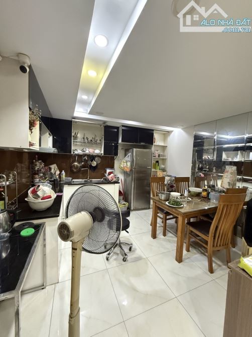 Nhà mặt tiền khu Hậu Giang, Trường Sơn, Tân Bình, 4m x 9m, 5 tầng,  10.5 tỷ. - 6