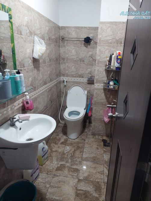 Bán nhà Hương Lộ 2, Bình Trị Đông, Bình Tân, 124m2, 4 tầng  giá 12.5 tủ - 6