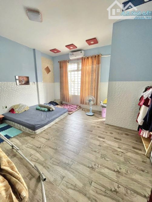 Bán nhà 1 trệt 2 lầu sổ riêng thổ cư p. Tân Biên - 6