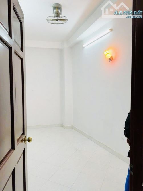 4 TẦNG- 3 x 15M- HẺM 3M- GẦN MT- NGUYỄN CÔNG HOAN P7 PN- 6,8 TỶ - 6