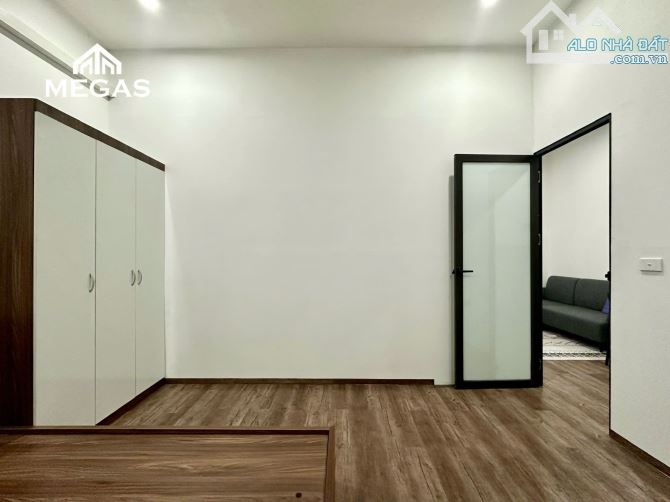 Chính chủ cho thuê CH 357 Âu Cơ, 65m2, 2N,1WC, full nội thất giá 9,5tr - 7