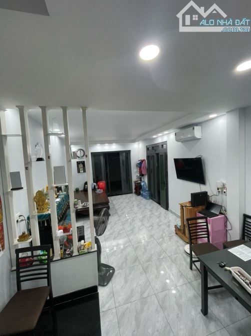 Dưới 13 Tỷ Sở Hữu BTh Mt Tiền Khu Vip Cư Xá Ngân Hàng DTCN 88M2 (5mX21m) 2 Phút Ra NVL, T - 7