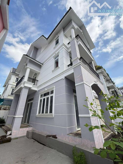 Bán BIỆT THỰ đẵng cấp Khu Compound Liên Phường PLB Q9 270m2 Giá 26.99 Tỷ - 7